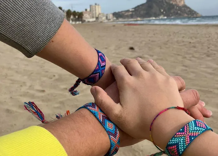 Ambar Monica 아파트